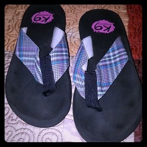 K-9 by rocket dog size 8